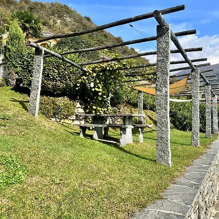 Mit Aussicht Auf Maggiore & Pool Appartement Tenero-Contra