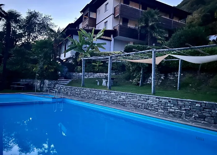 شقة Mit Aussicht Auf Maggiore & Pool *